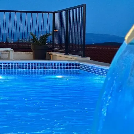 Hills Villa *