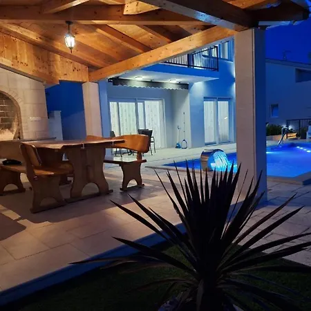 Hill Villa Donji Seget